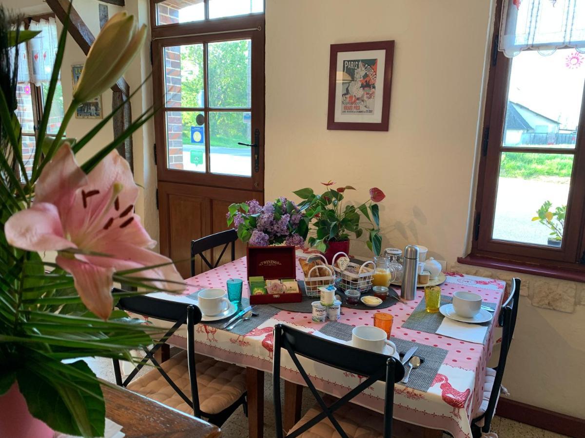 مبيت وإفطار Marchéville Les Logis Du Breuil المظهر الخارجي الصورة